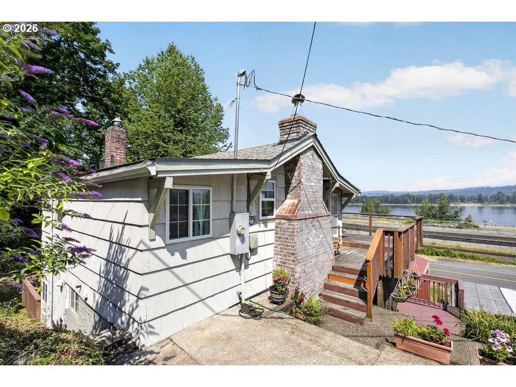 3011 NE Rasmussen Rd, Corbett, OR 97019 — photo 2