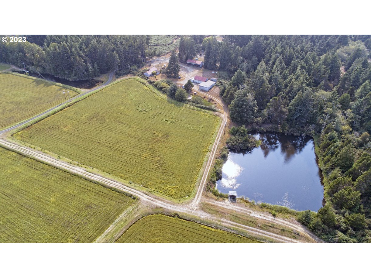 87641 E Beach Loop, Bandon, OR 97411 — photo 3