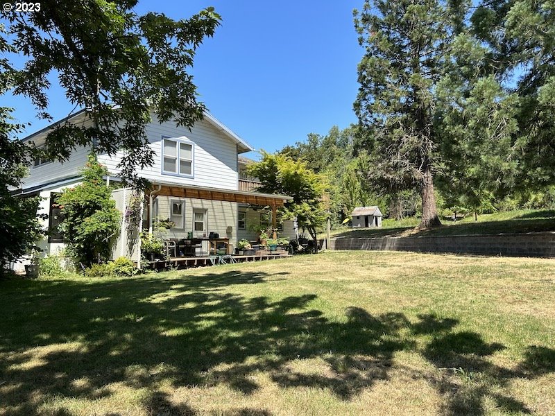 16400 SE Highway 224 — photo