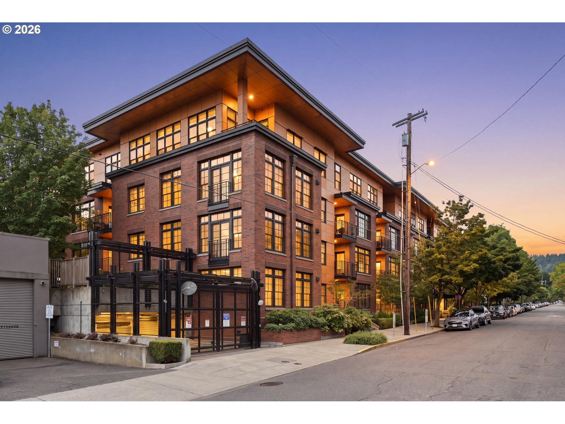 2350 NW Savier St B214 — photo