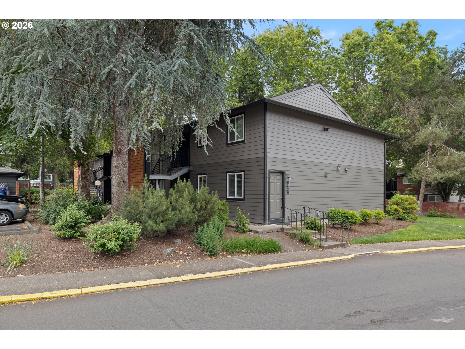 12602 NW Barnes Rd #8, Portland, OR 97229 — photo 2