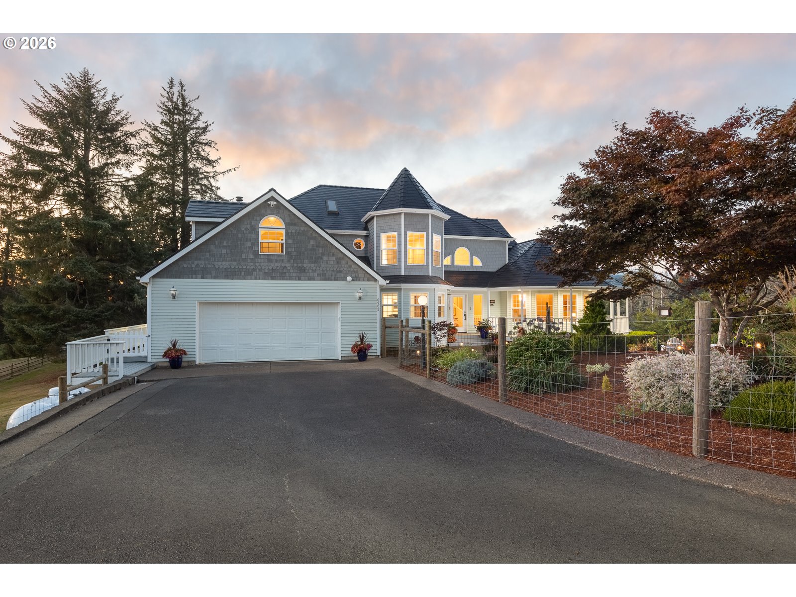 6905 NE Highland Rd — photo