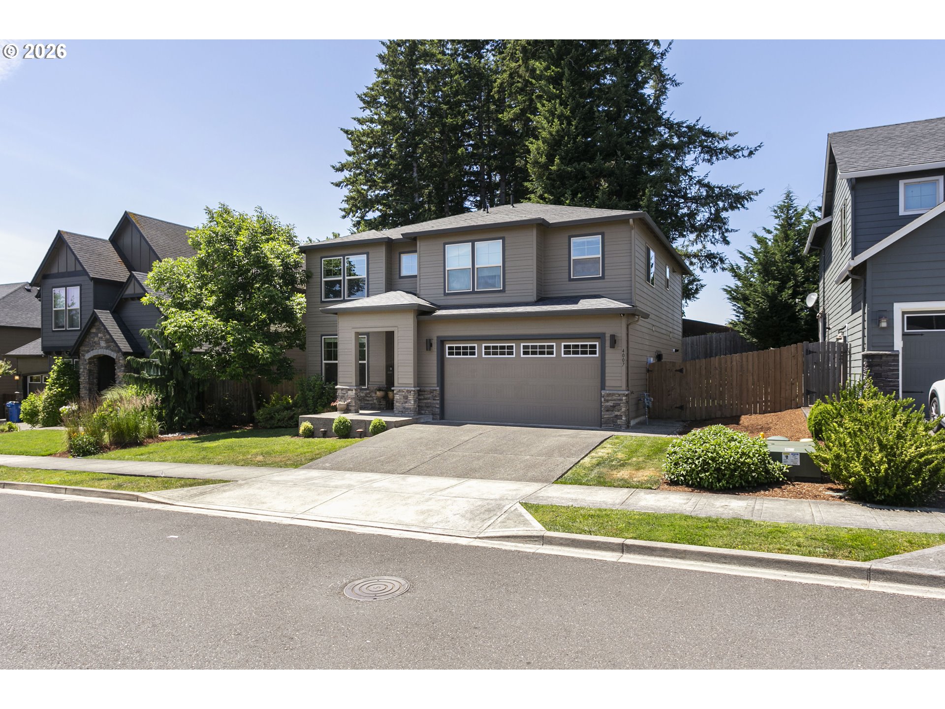 4007 NE Tacoma Ct — photo