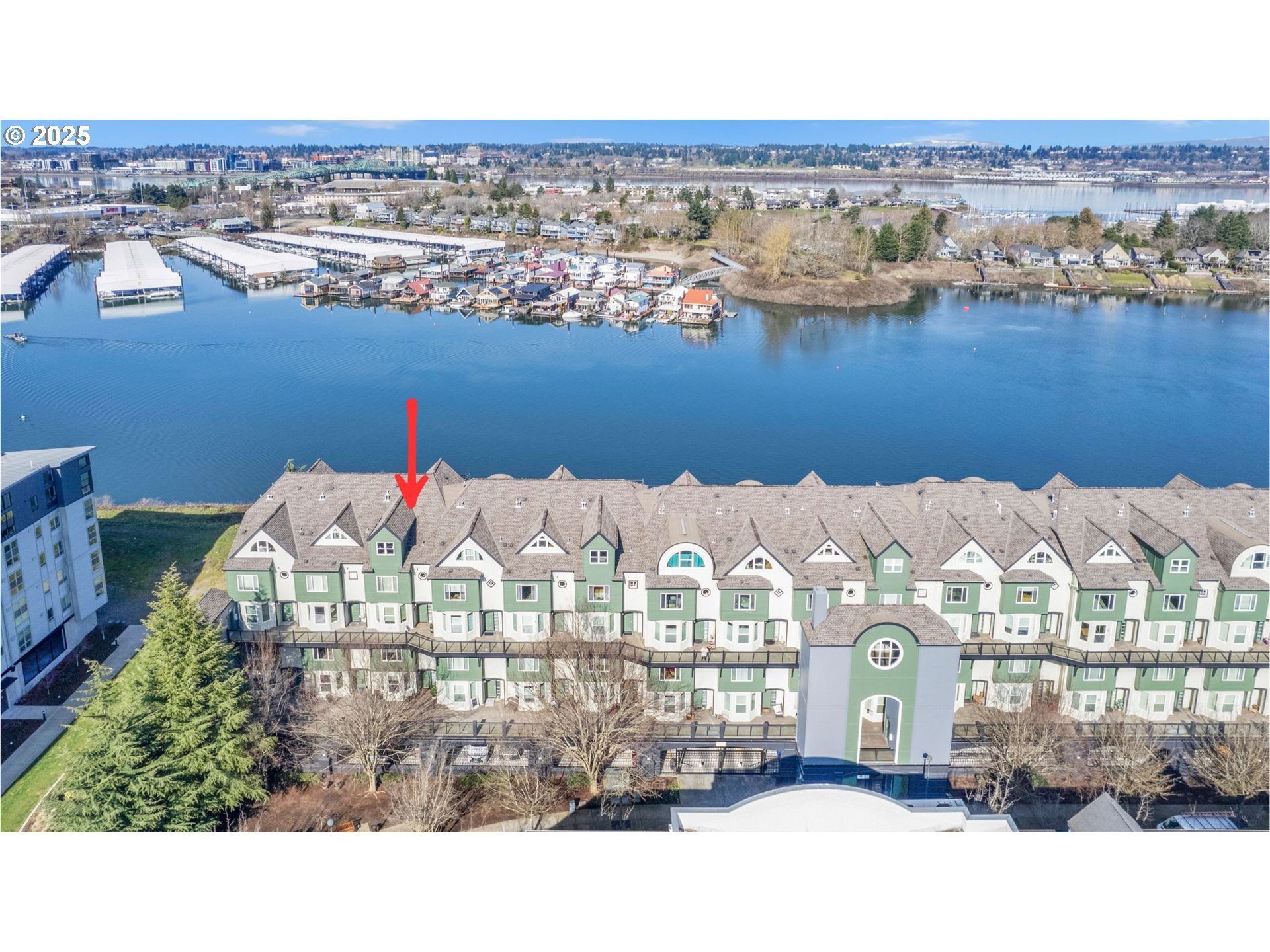 905 N Harbour Dr #6 — photo