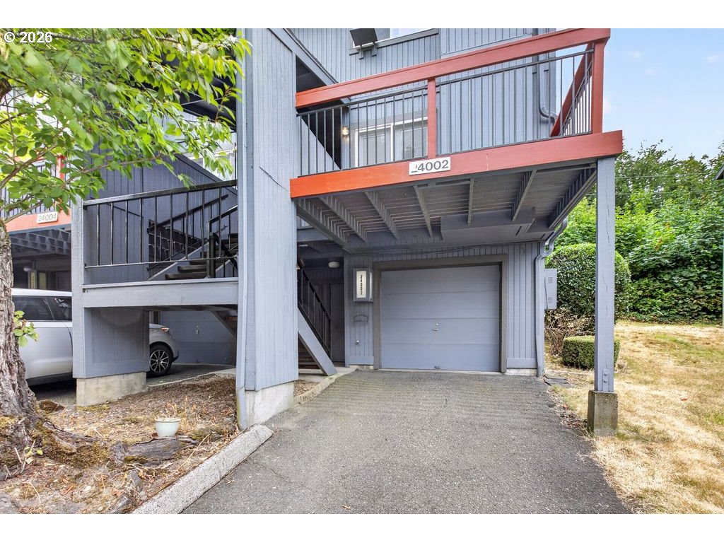 24002 NE Treehill Dr — photo