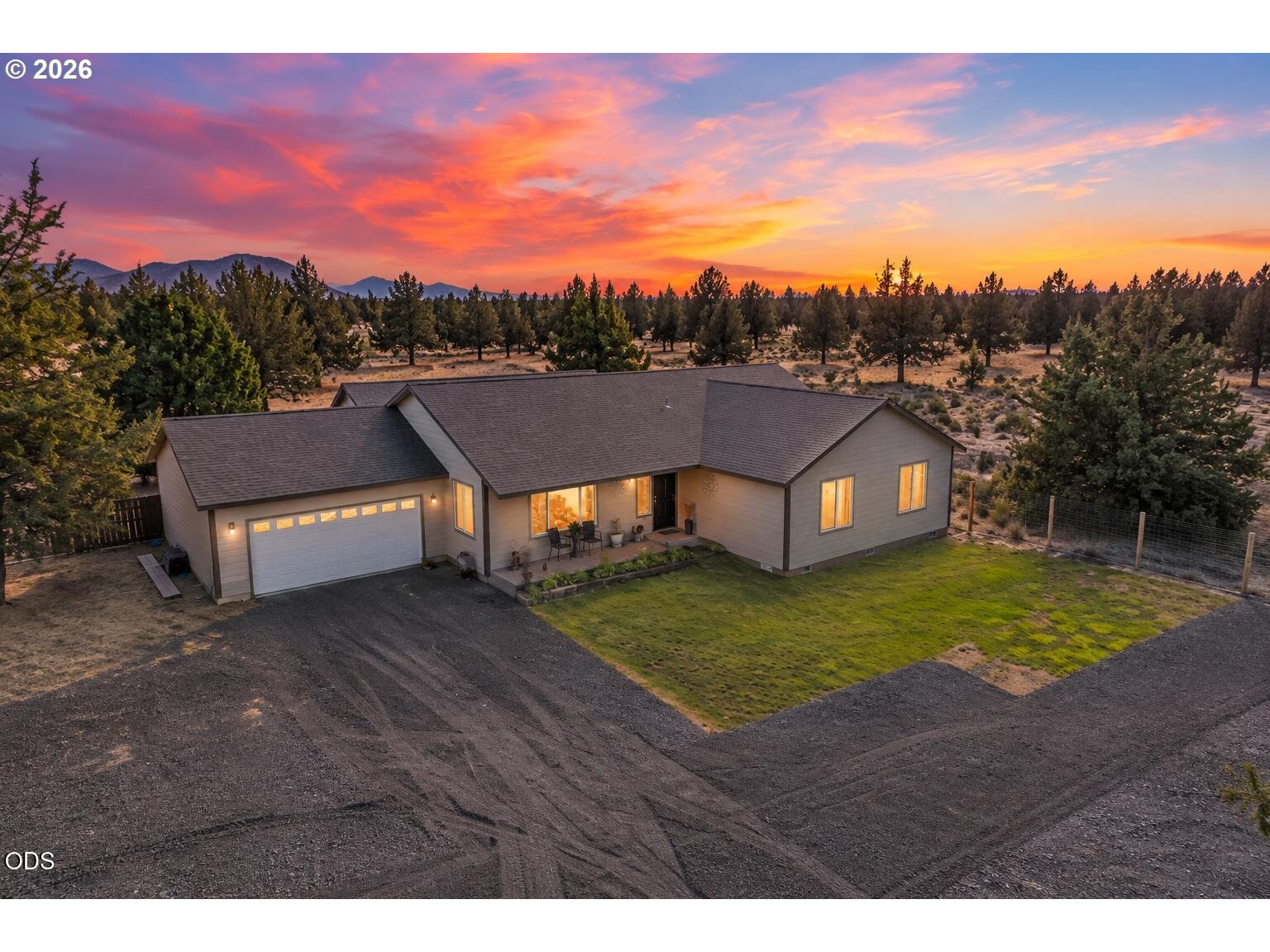 5655 SW Deer Rd — photo