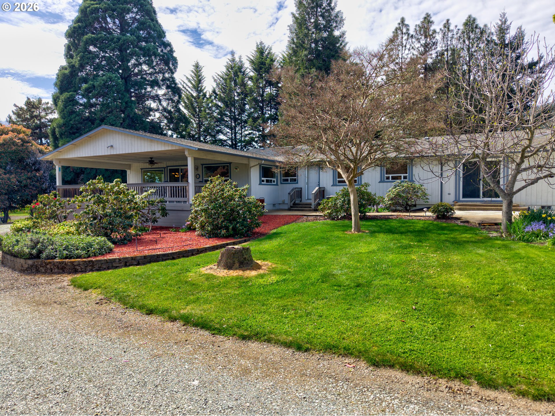 128 Market Ln — photo