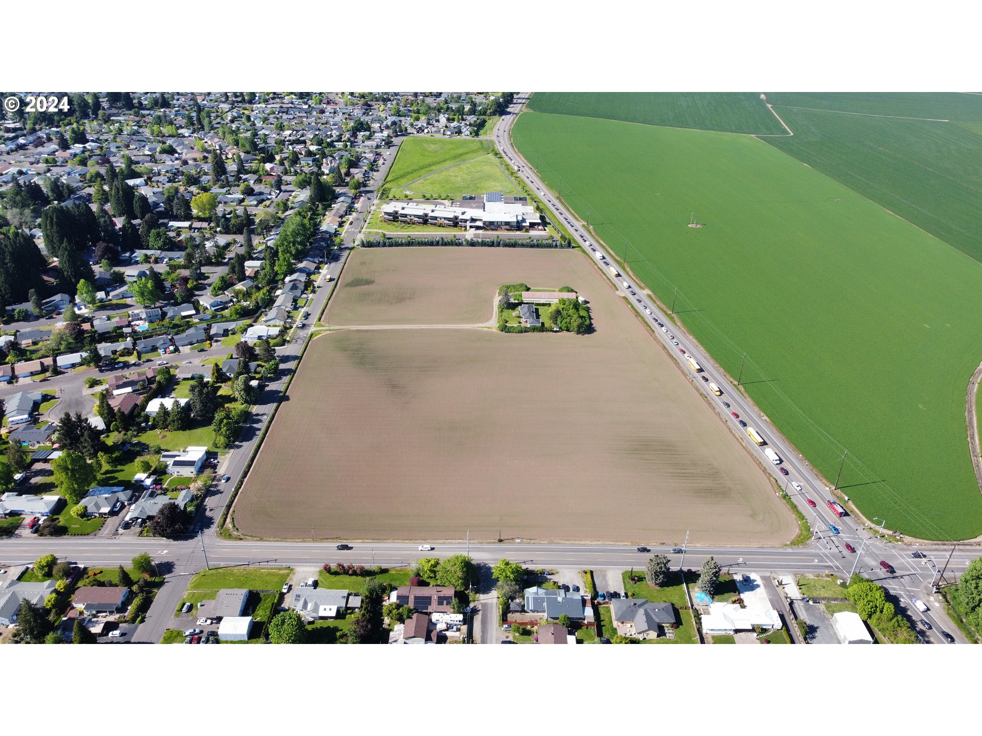 2170 Walker Rd NE, Salem, OR 97305