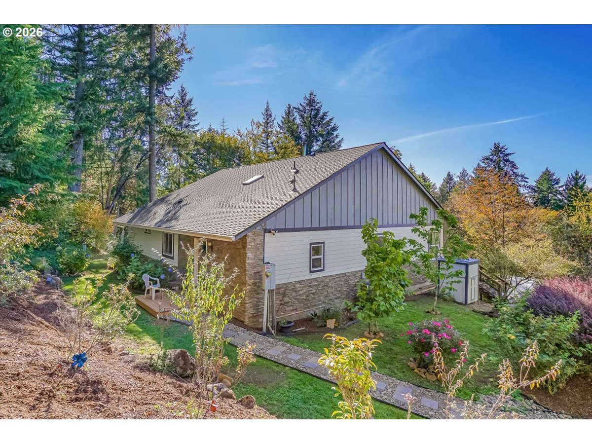 22500 SE Royal Anne Dr — photo