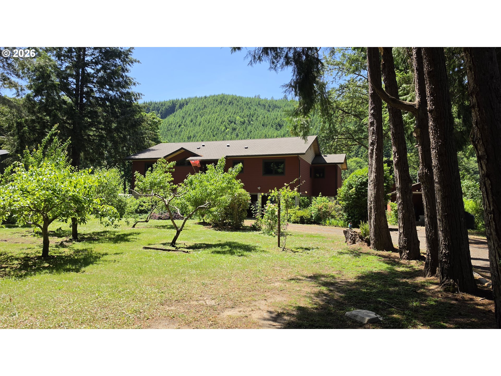 203 Burchard Dr — photo