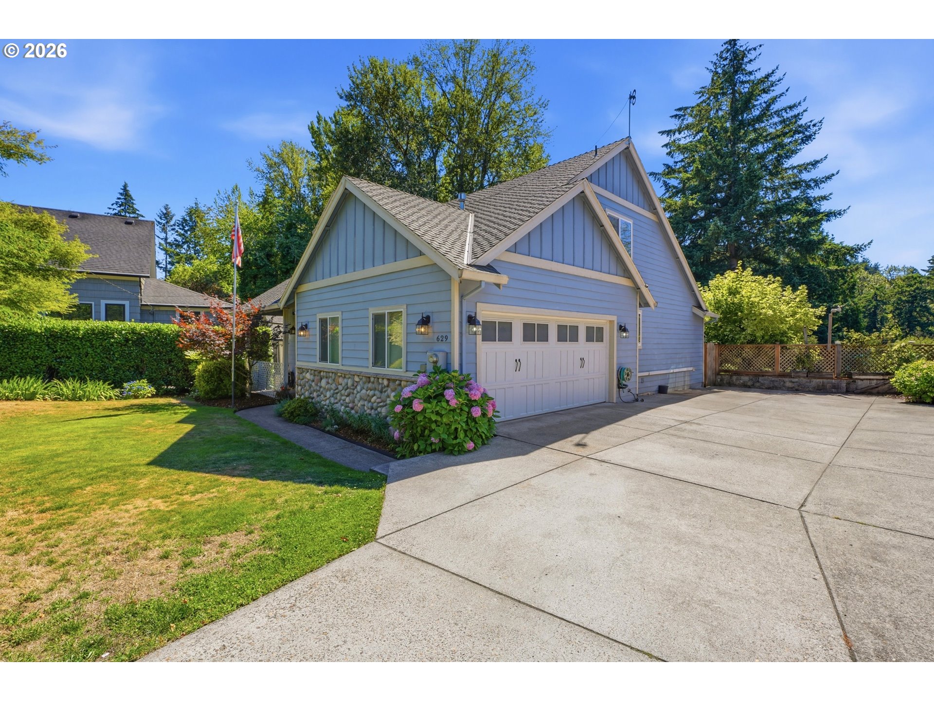 629 SE Roberts Ave, Gresham, OR 97080 — photo 2