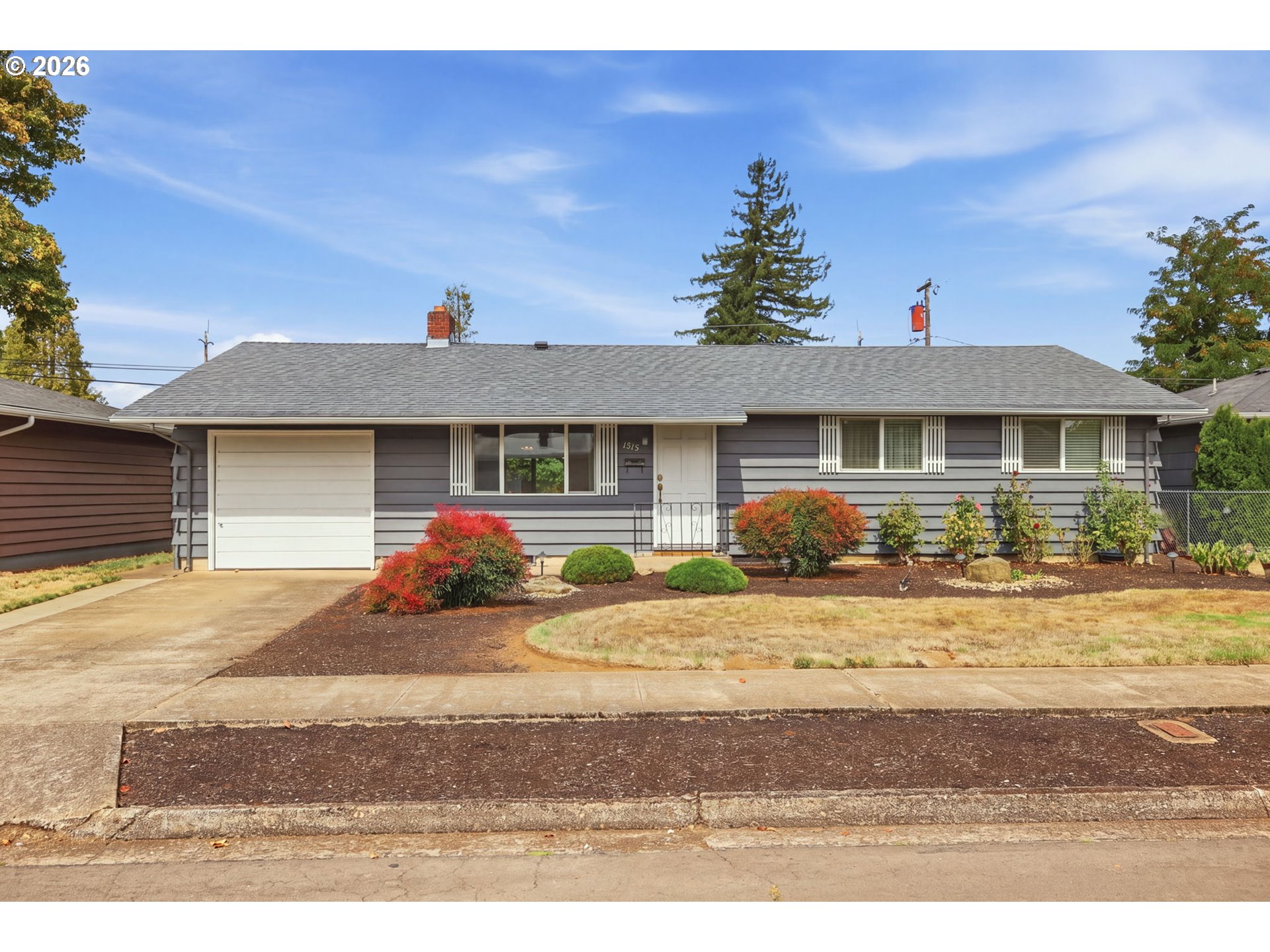 1318 Quinalt St — photo