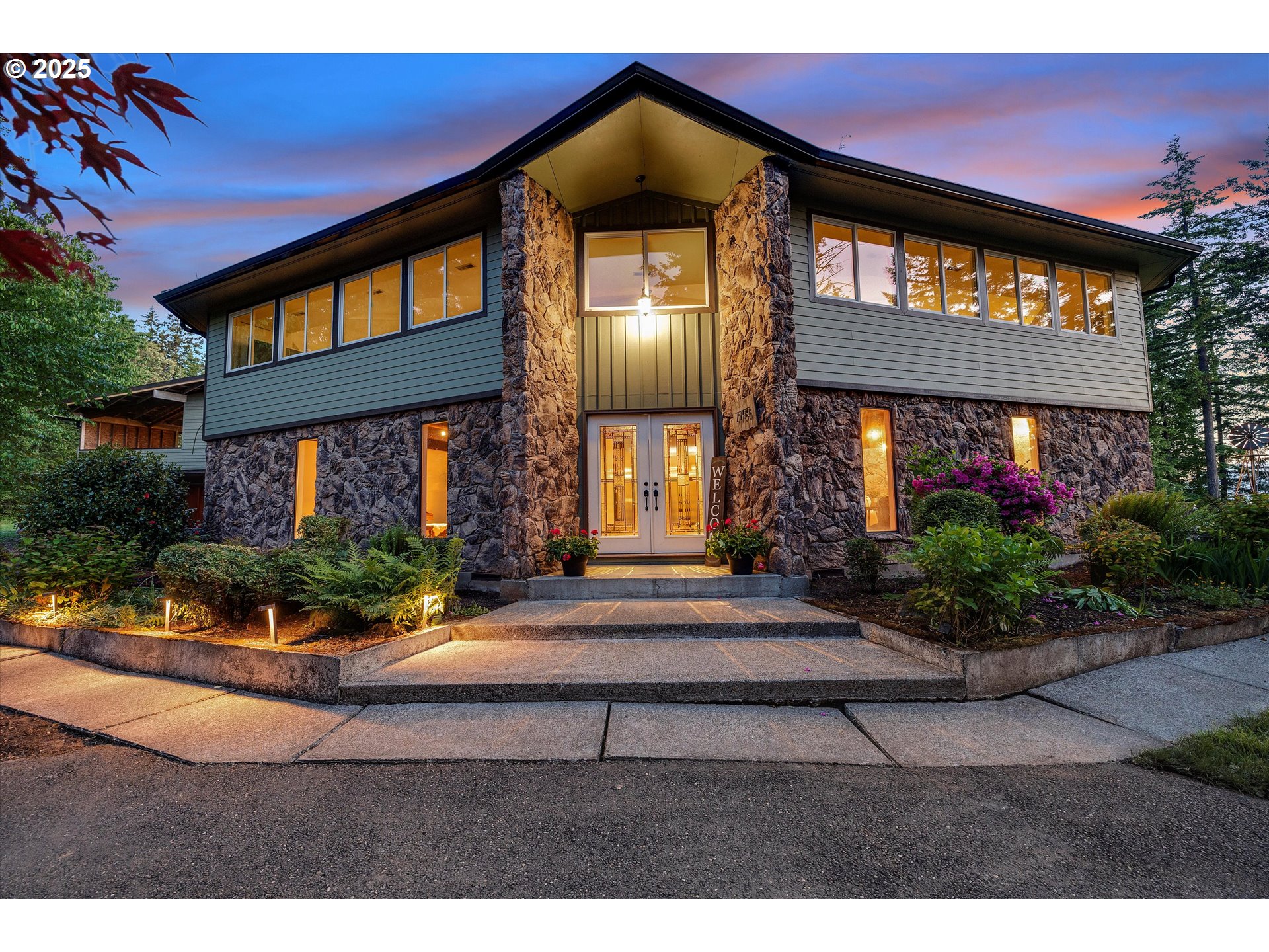7755 SW Bracken Dr — photo