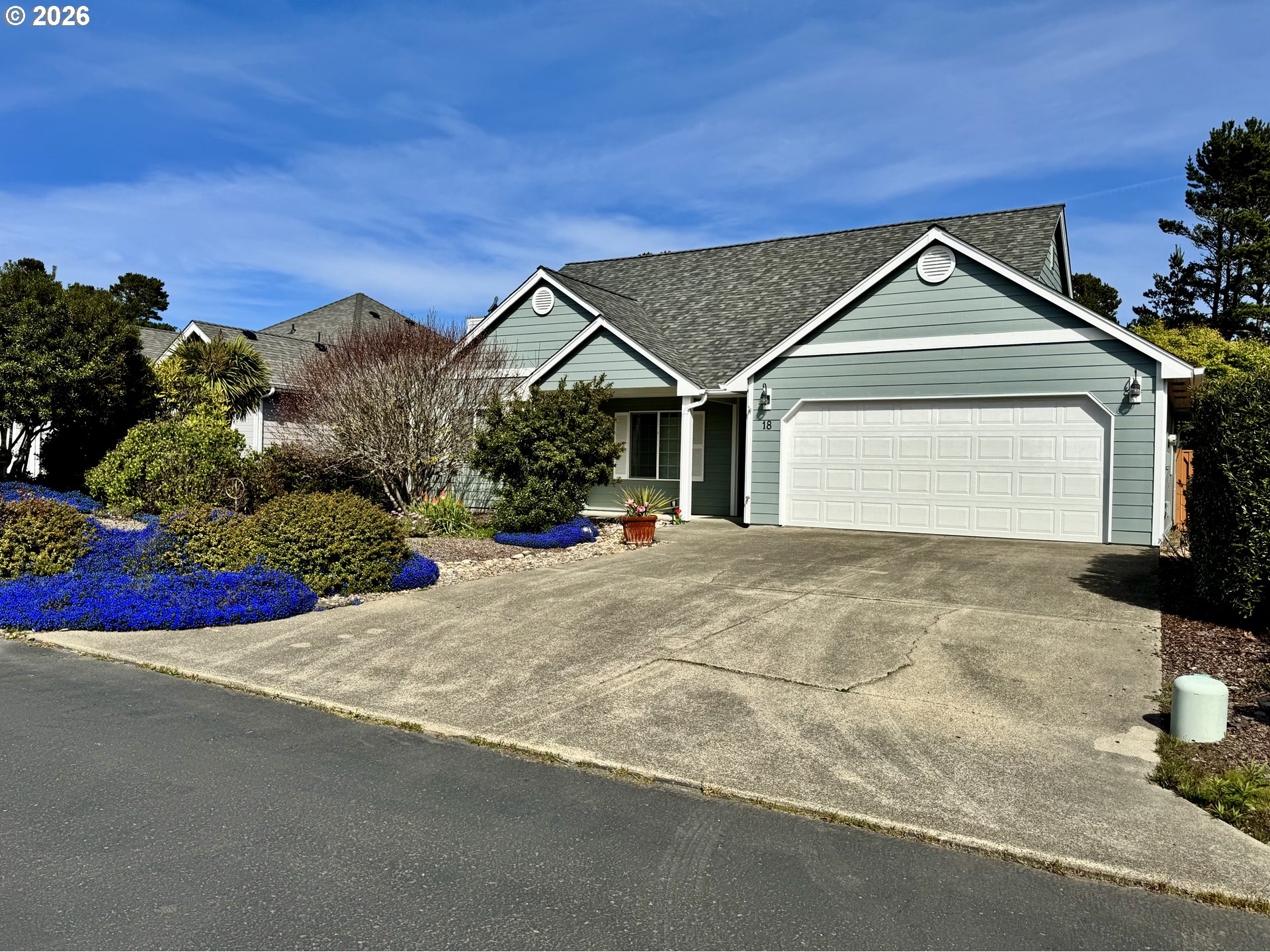 18 Mariners Ln — photo
