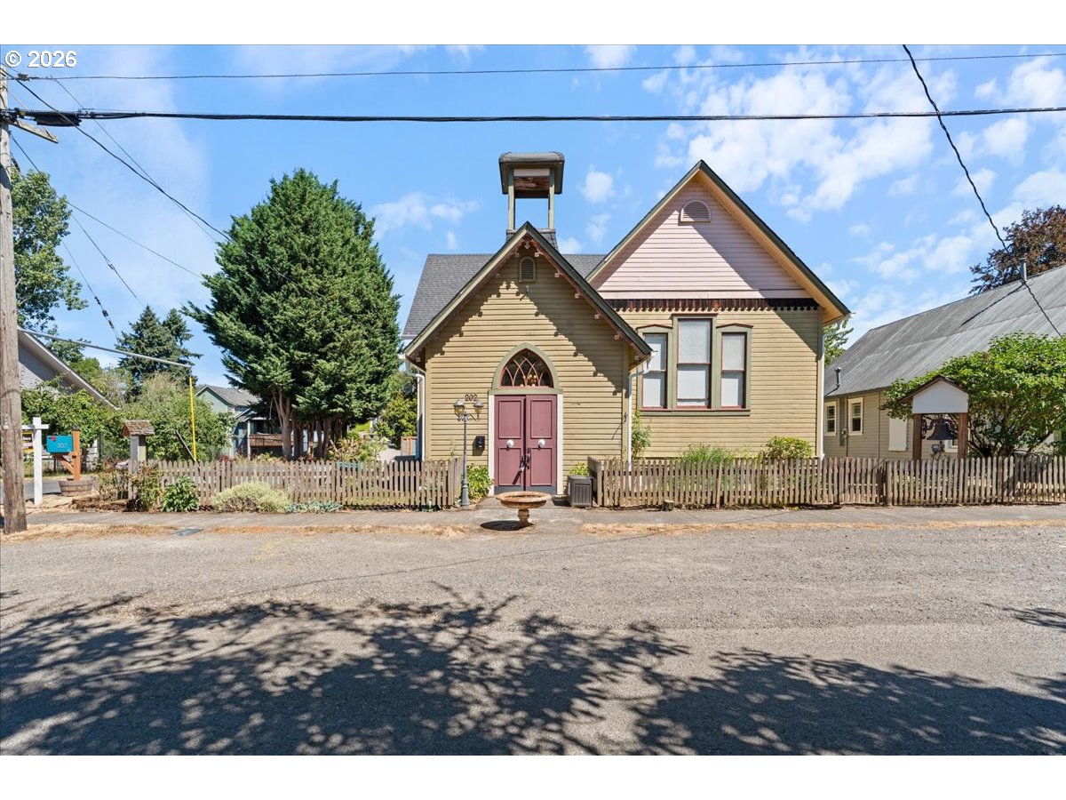 202 S 4th Ave — photo