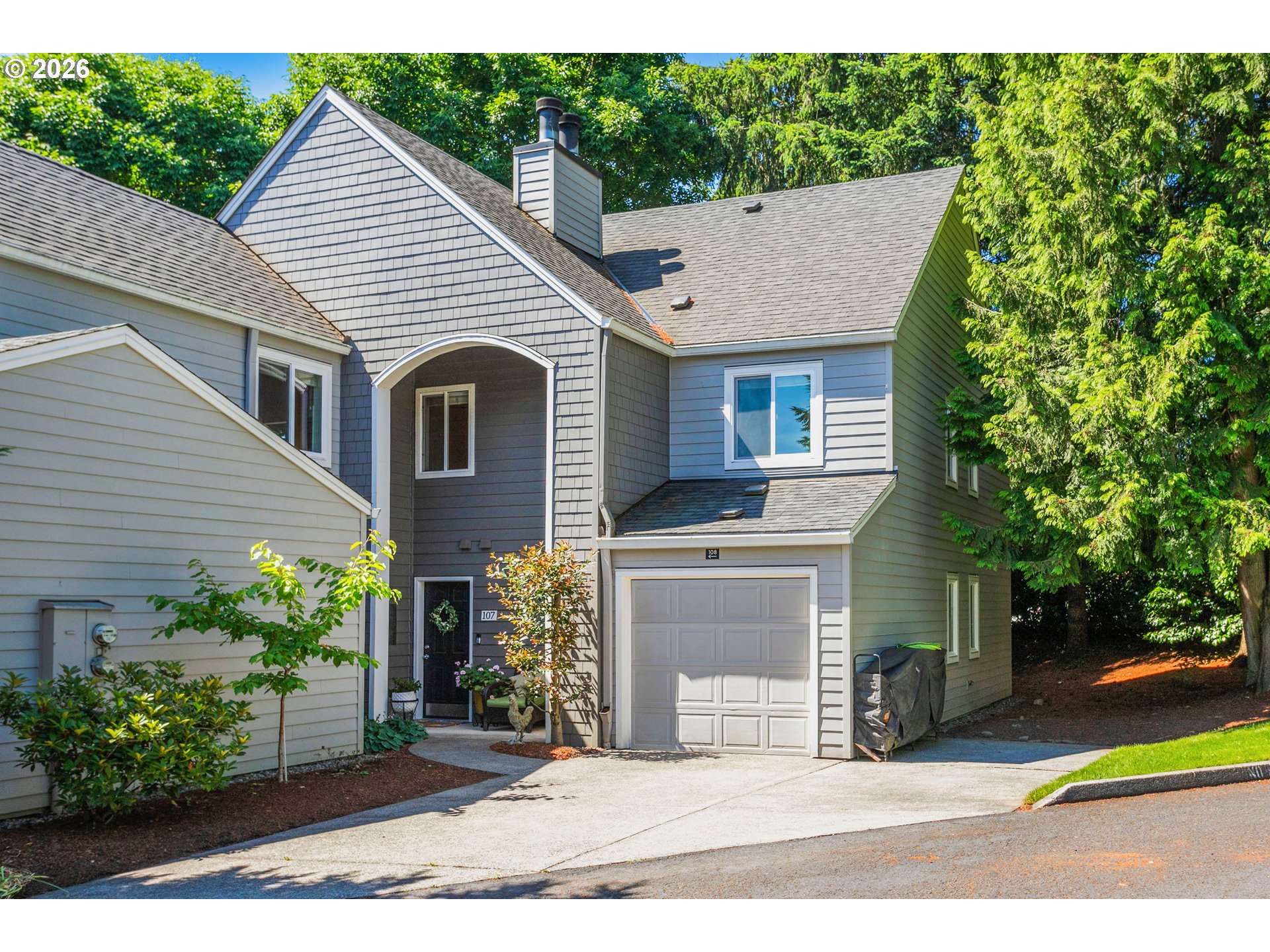 5225 Jean Rd 108 — photo