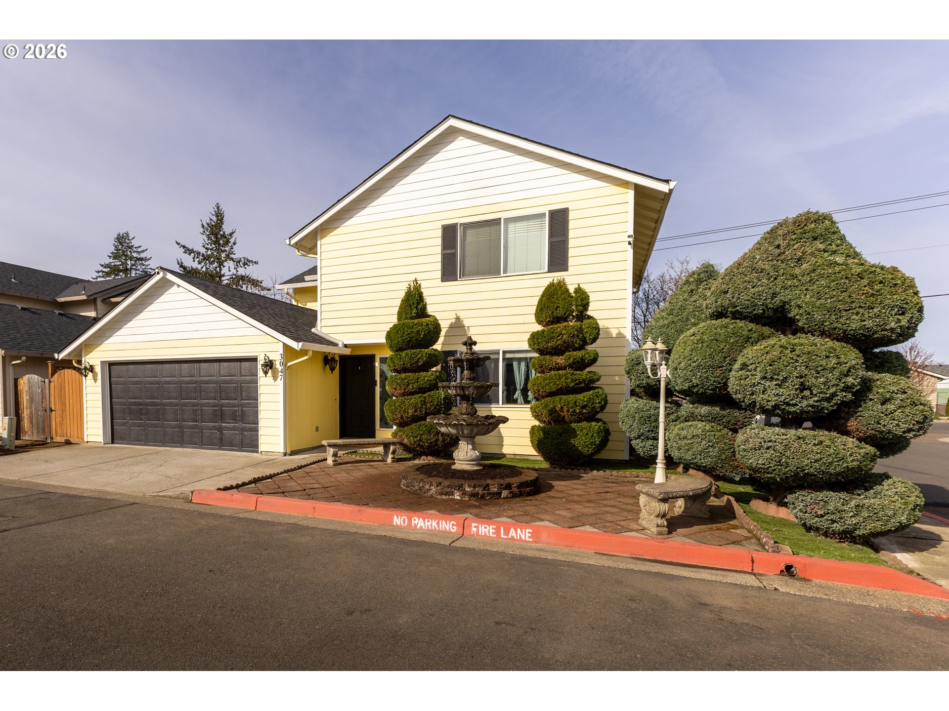 3047 NE Leah St — photo