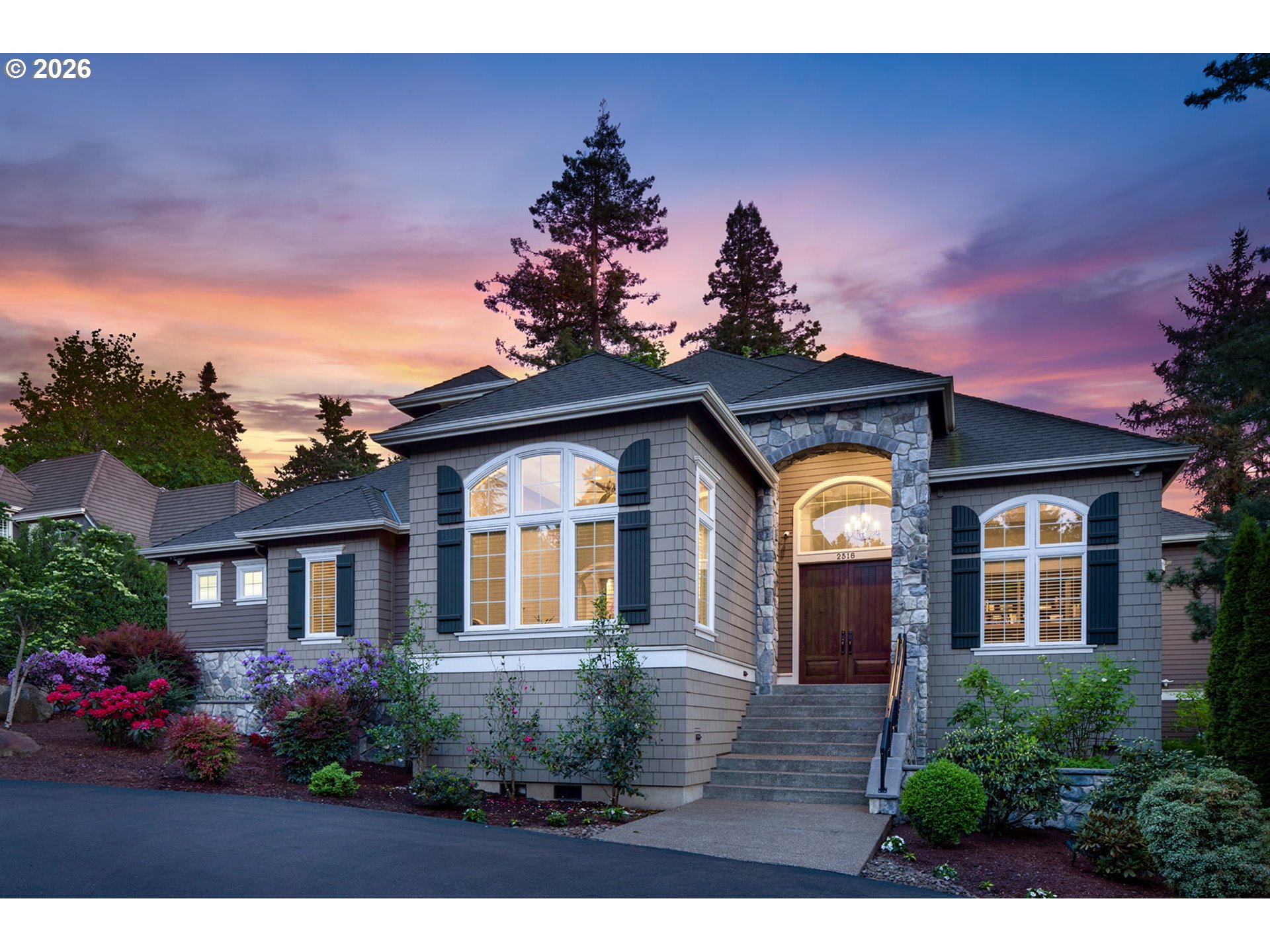 2518 Wembley Park Rd — photo