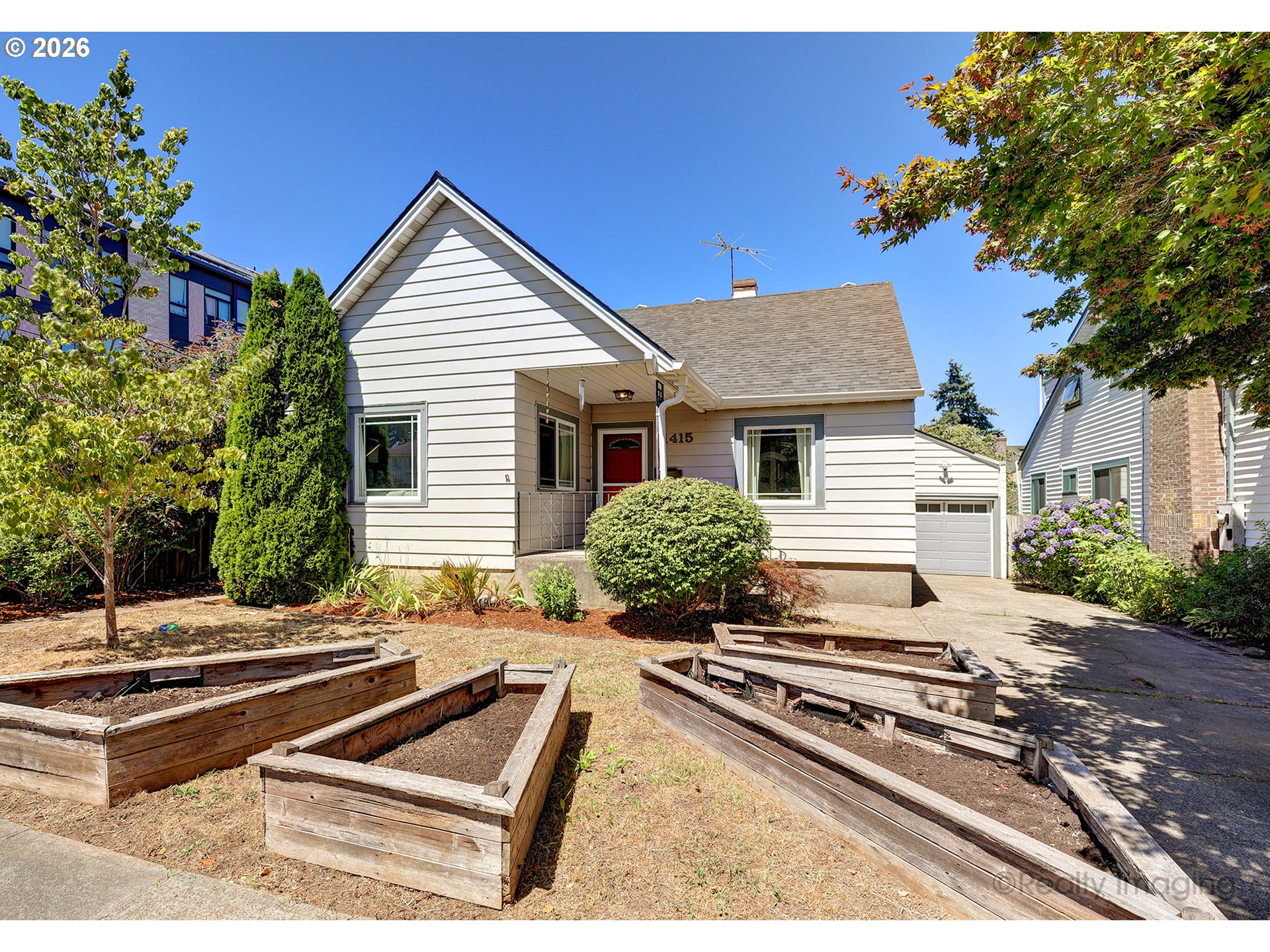 1415 N Baldwin St — photo