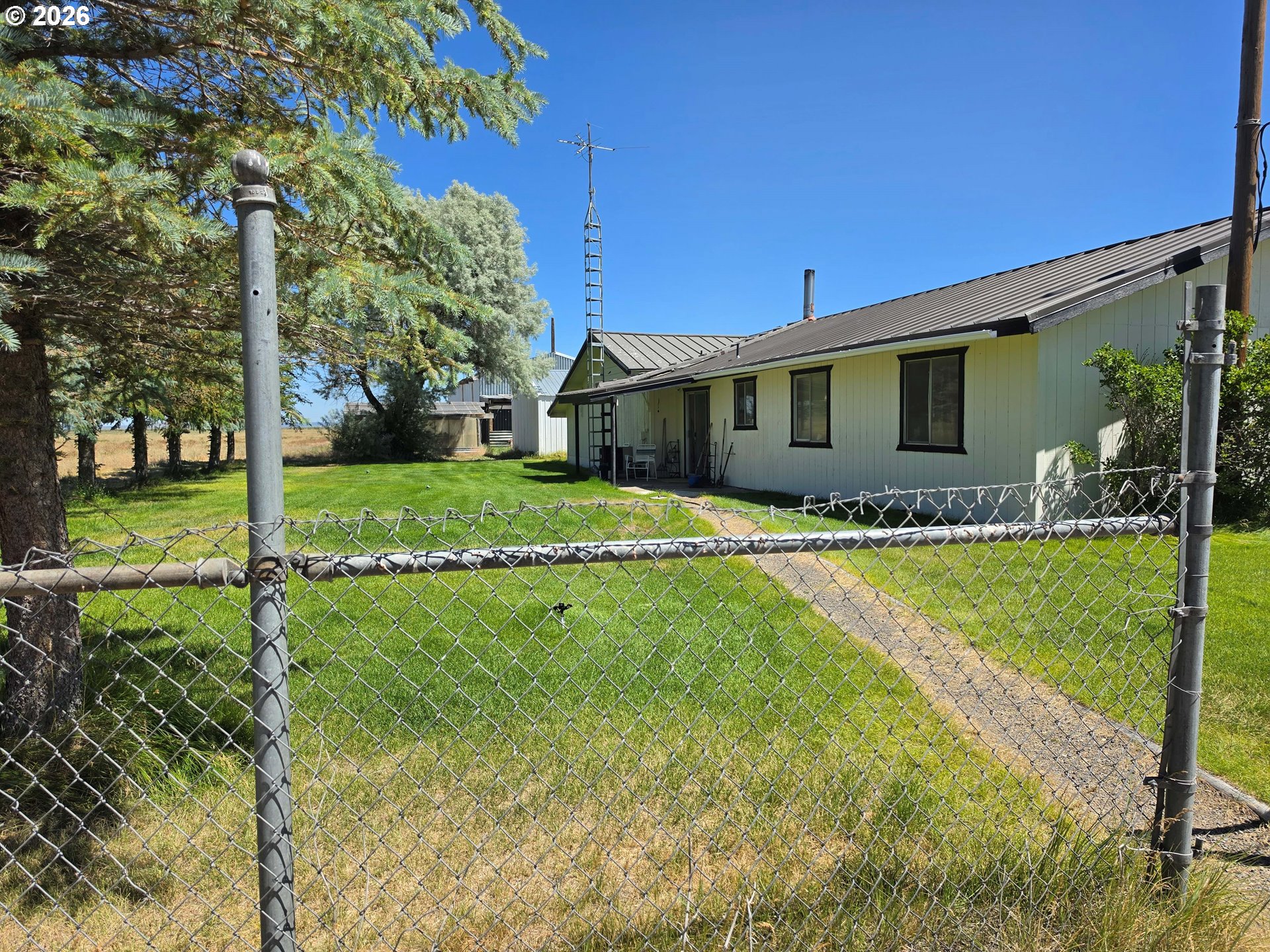 91497 Christmas Valley Hwy — photo