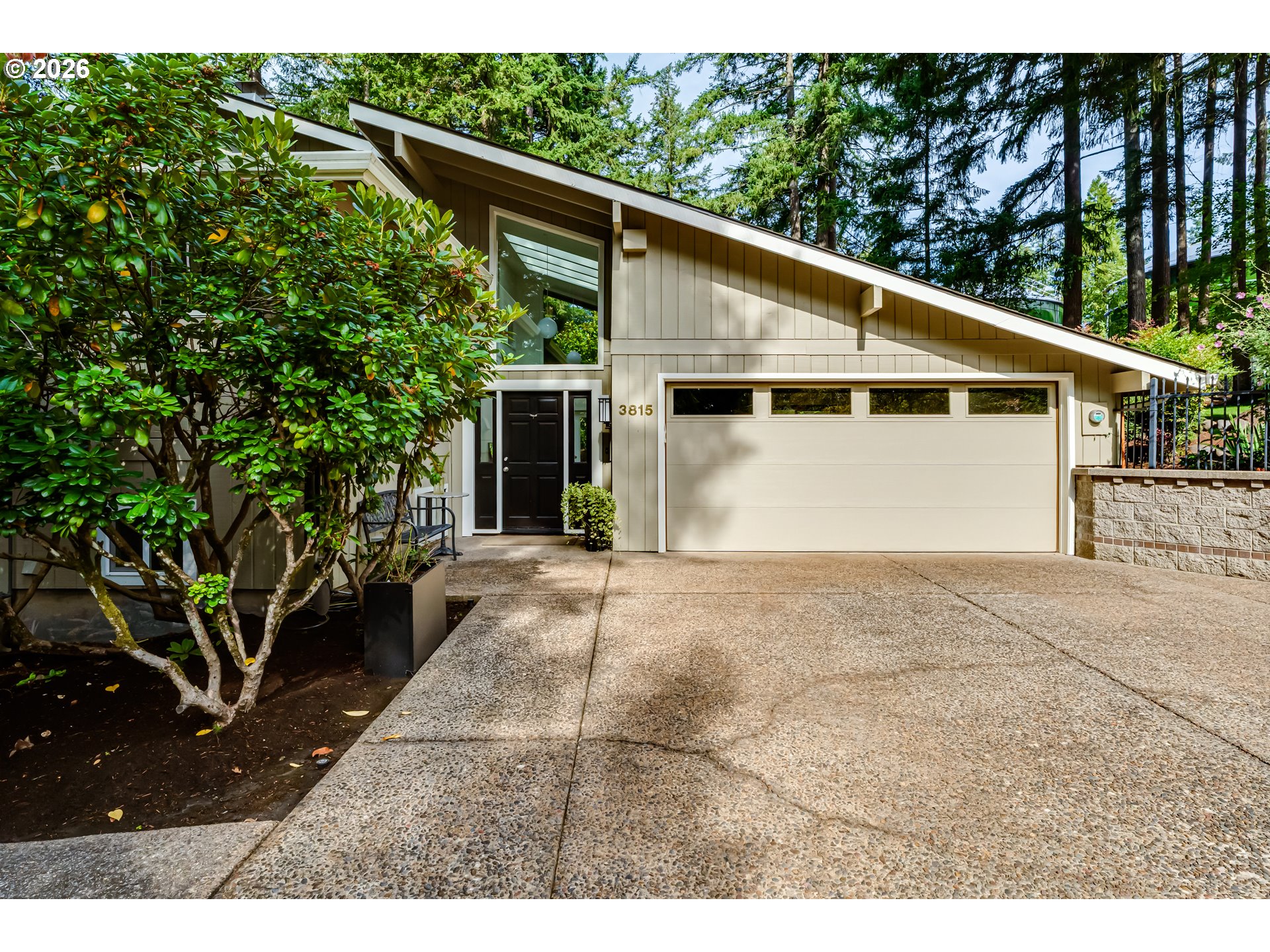 3815 Spring Blvd, Eugene, OR 97405 — photo 2