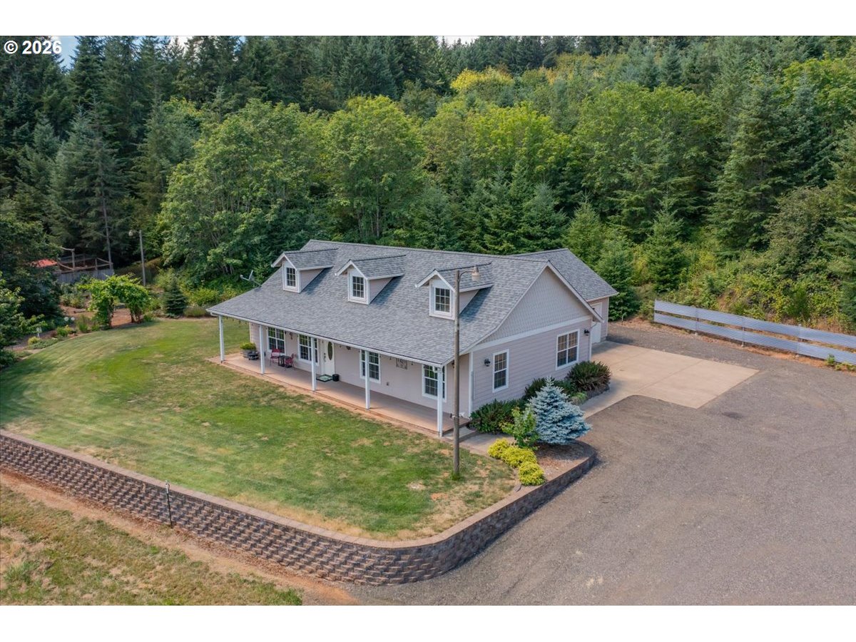 7465 S Kings Valley Hwy — photo