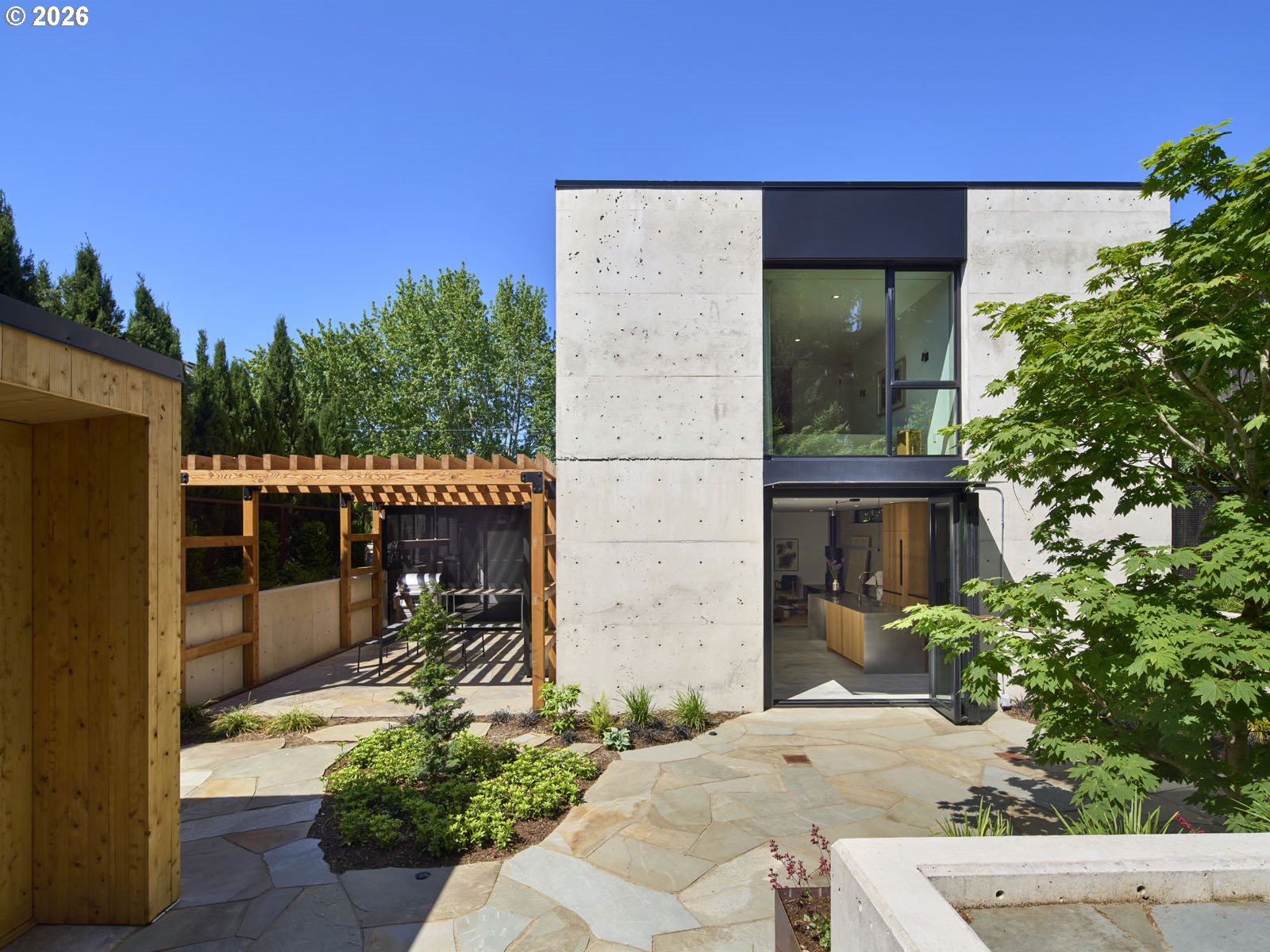 3126 SE 36th Ave — photo