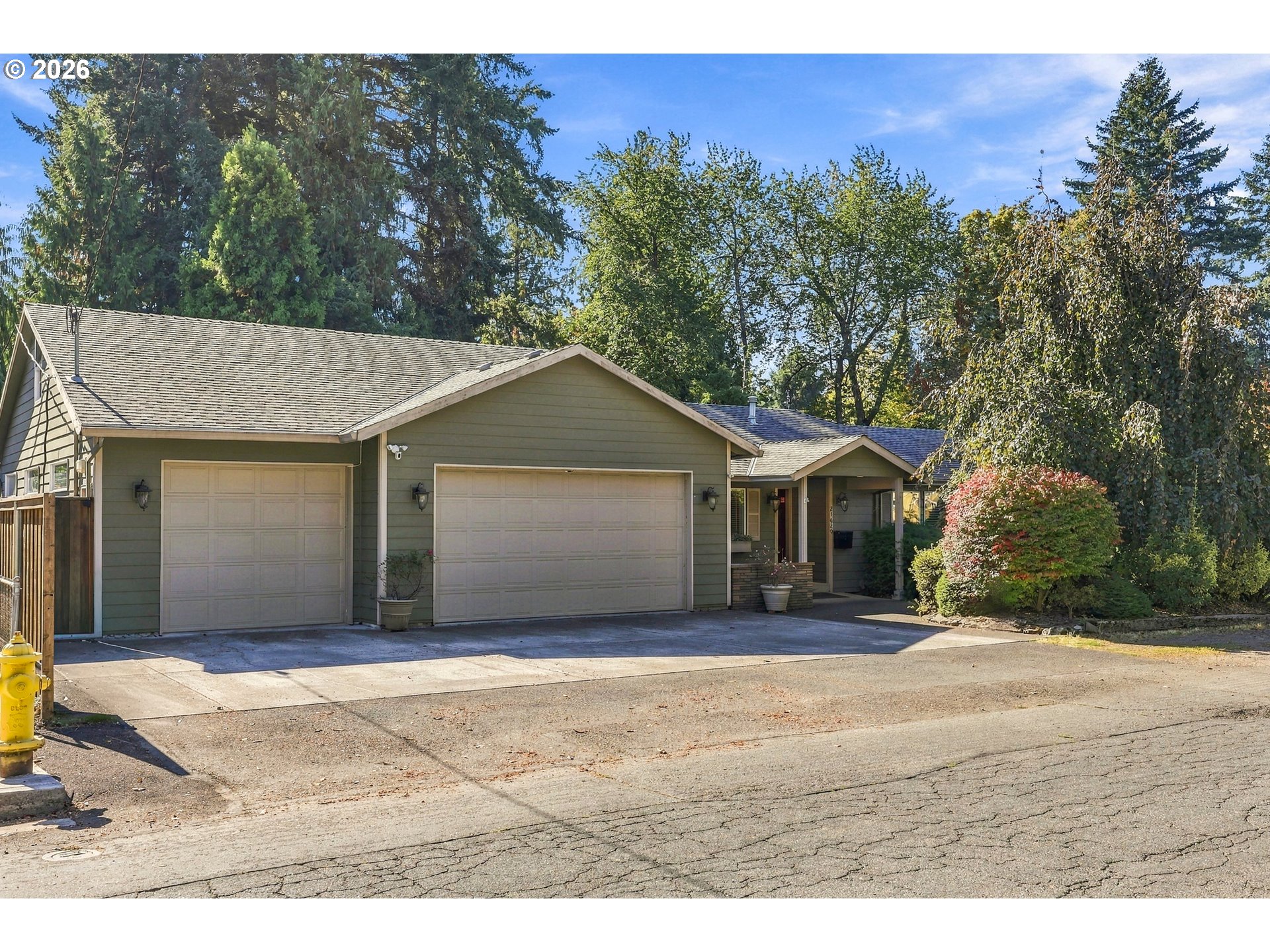 21620 SE Ash St — photo