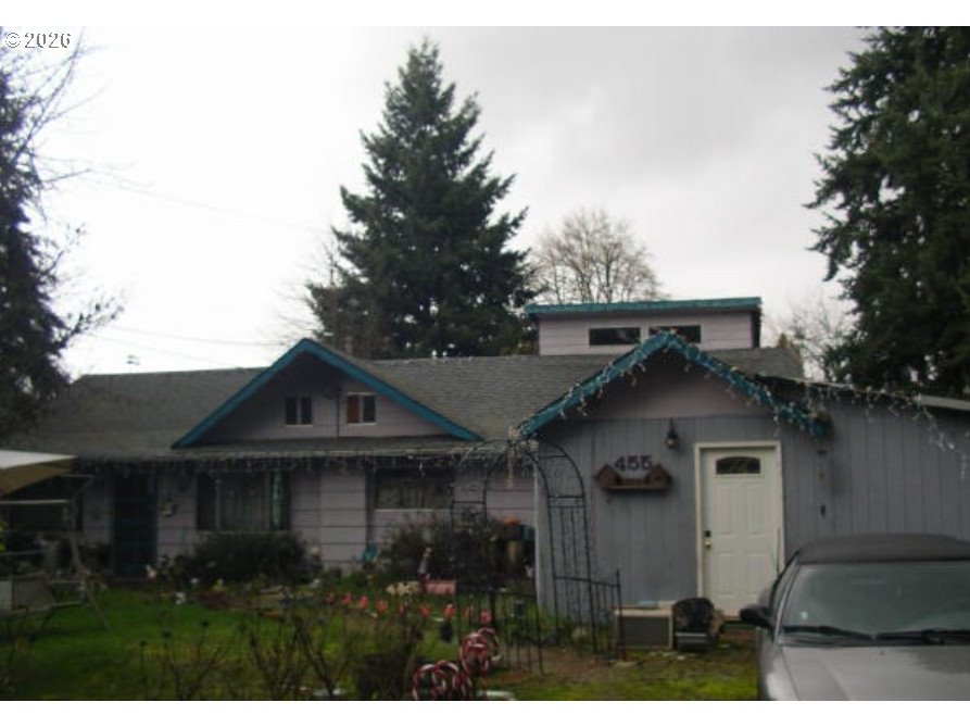 455 Kourt Dr — photo