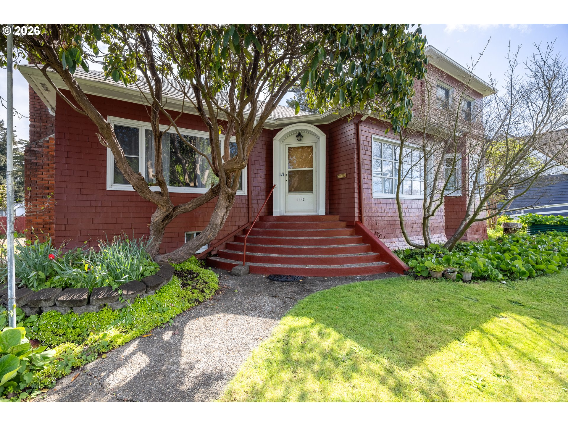 1447 Sherman Ave — photo