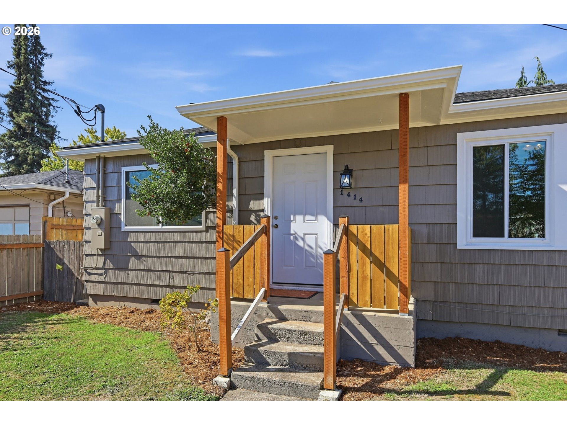 1414 Jefferson St SE — photo
