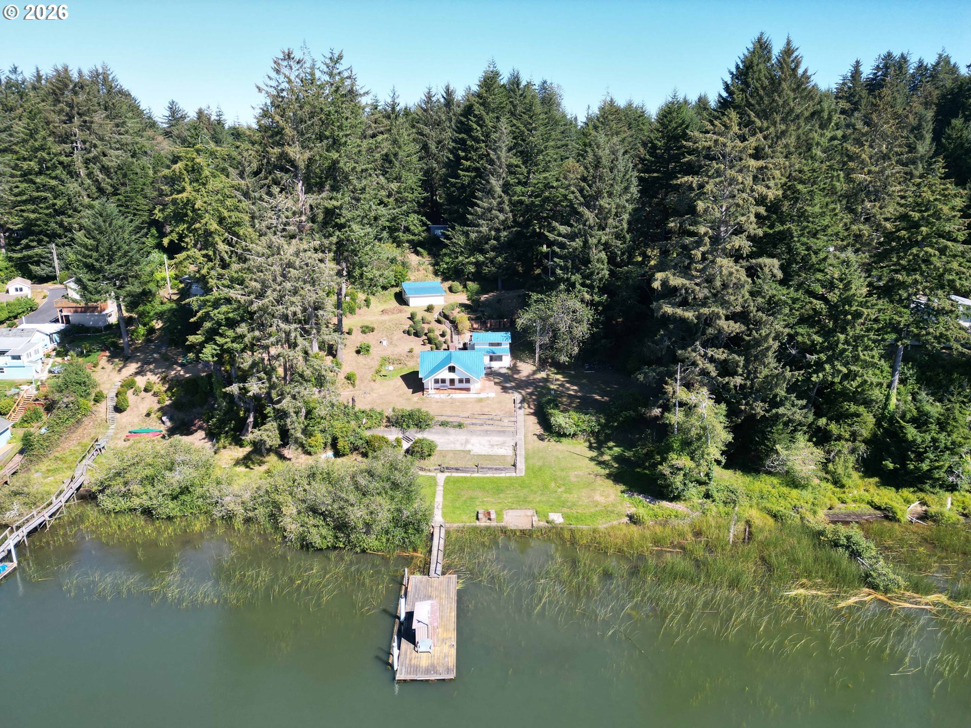 83187 Clear Lake Rd — photo