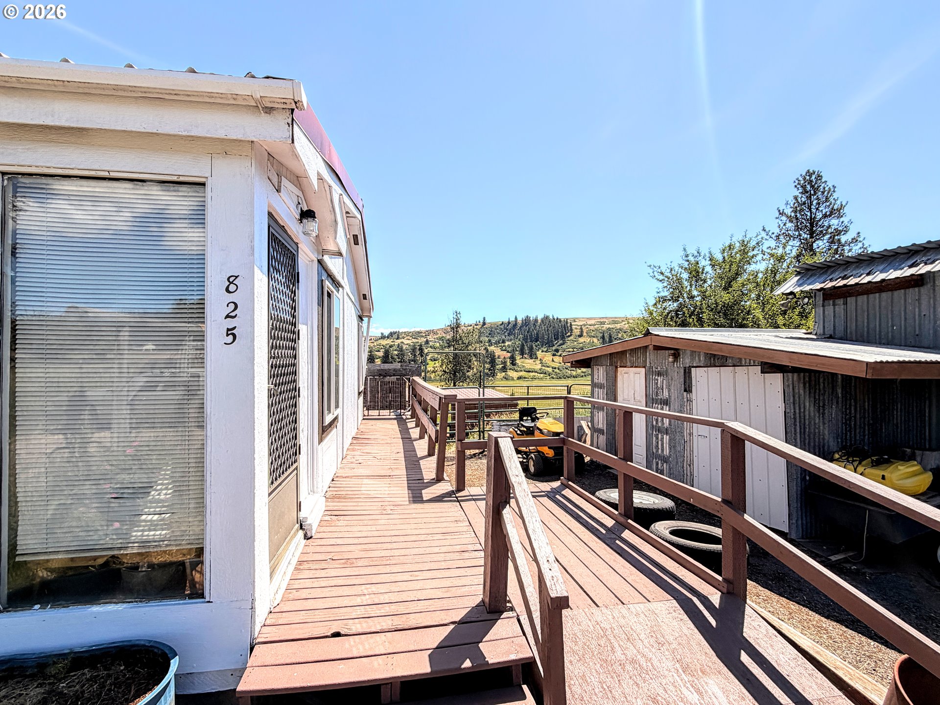 825 Palmer Junction Rd, Elgin, OR 97827 — photo 2