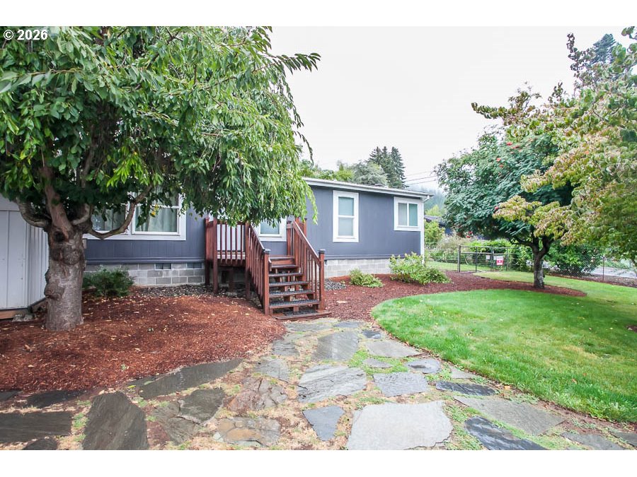 Home in MtHoodPrkdl, OR 97041 — photo 2