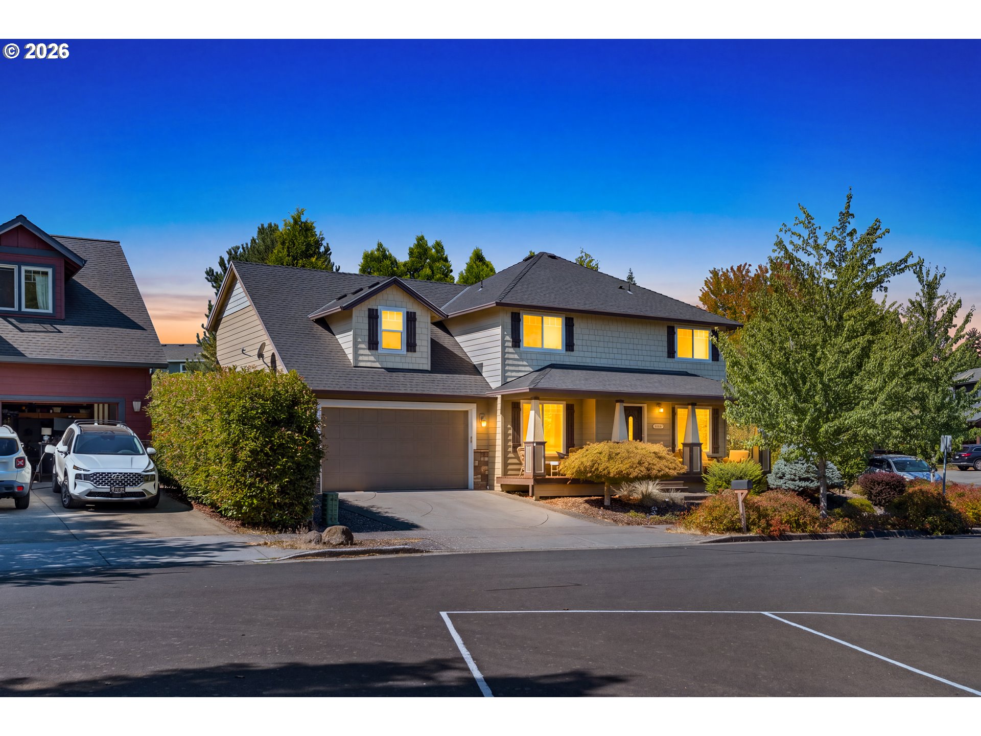 940 Montana Ct — photo