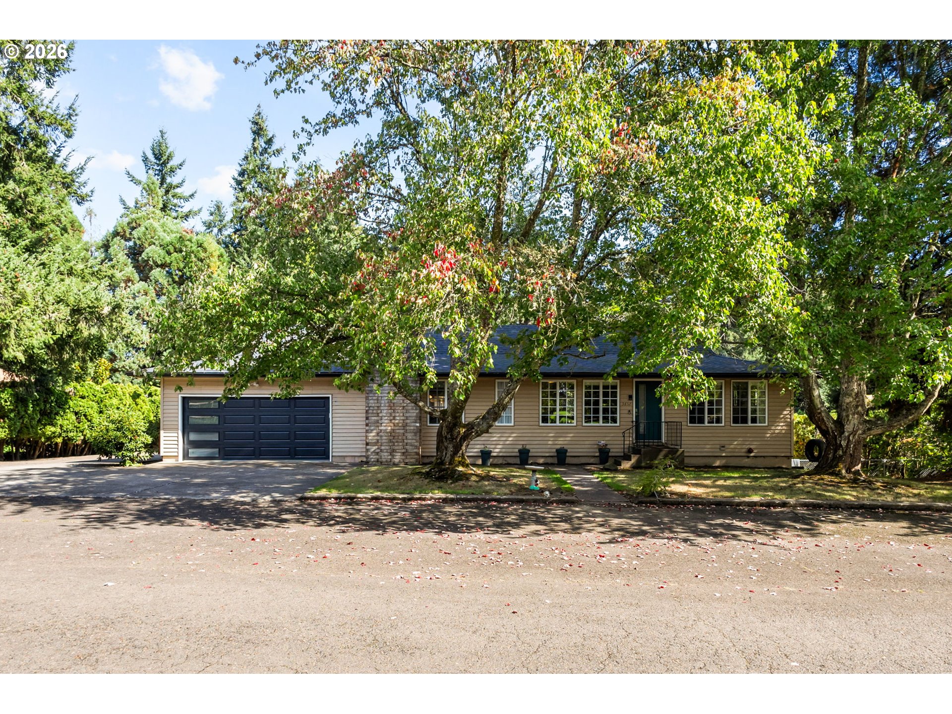 3457 NW Terrace Dr — photo