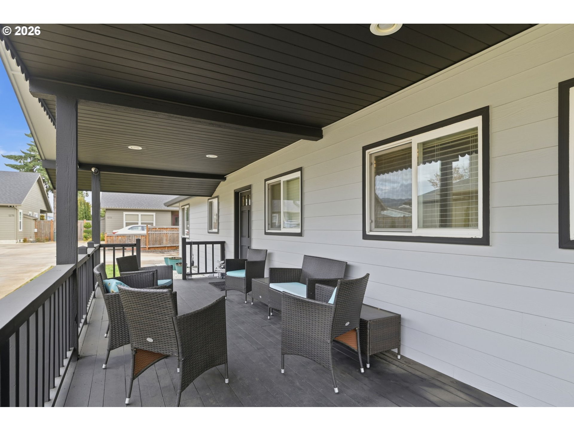 1271 Arcadia Dr, Eugene, OR 97401 — photo 3