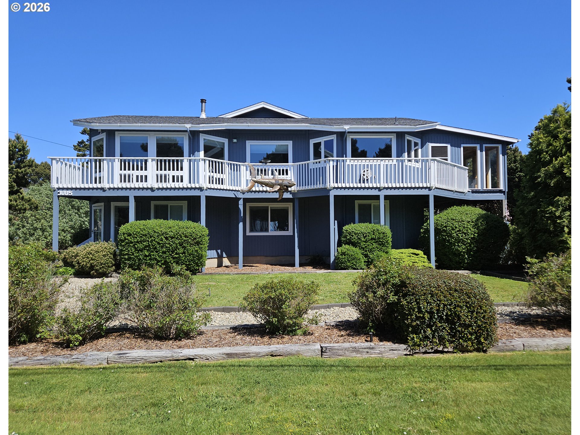 3085 Beach Loop Dr SW — photo