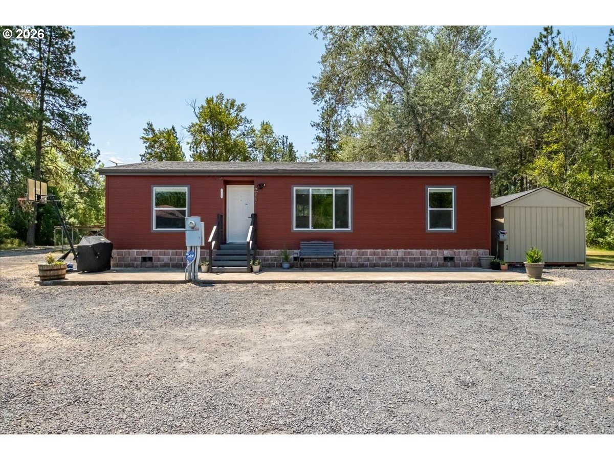 29727 Santiam Terrace Rd — photo