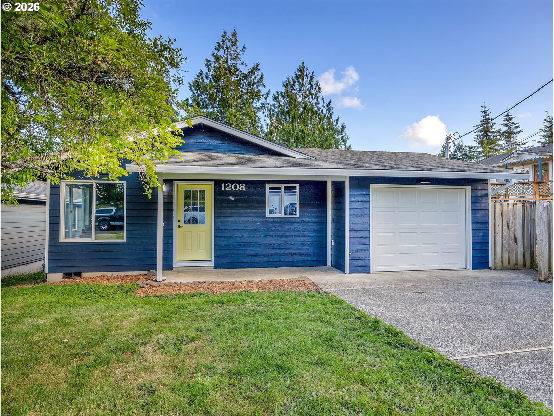 1208 Alameda Ave — photo