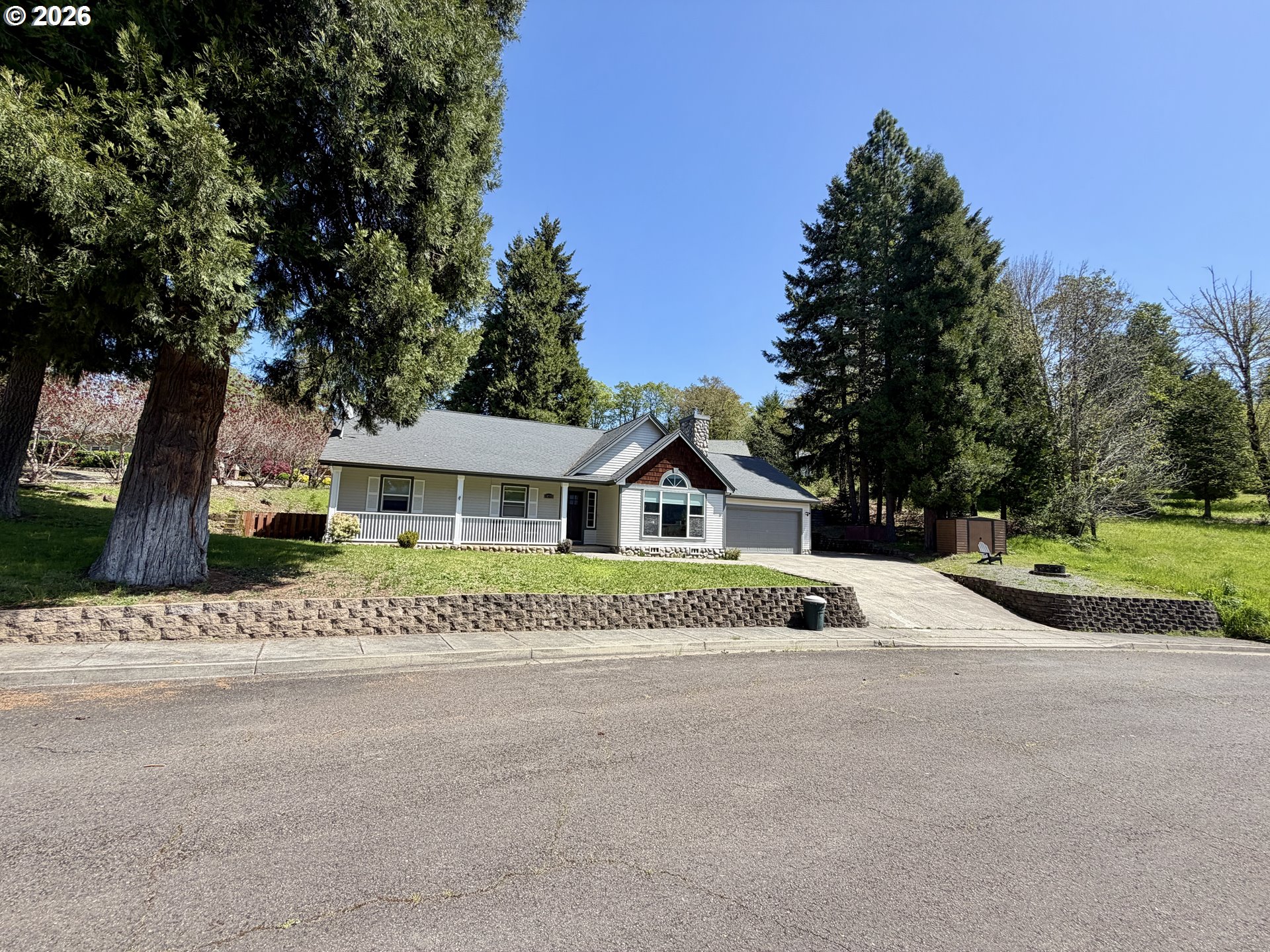 76705 Hazeldell Ct — photo
