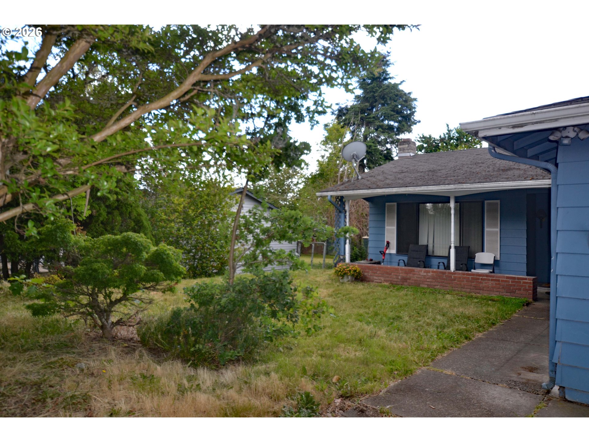 1264 Lockhaven Dr NE — photo