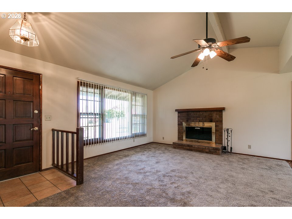 730 Arcadia Dr, Eugene, OR 97401 — photo 2