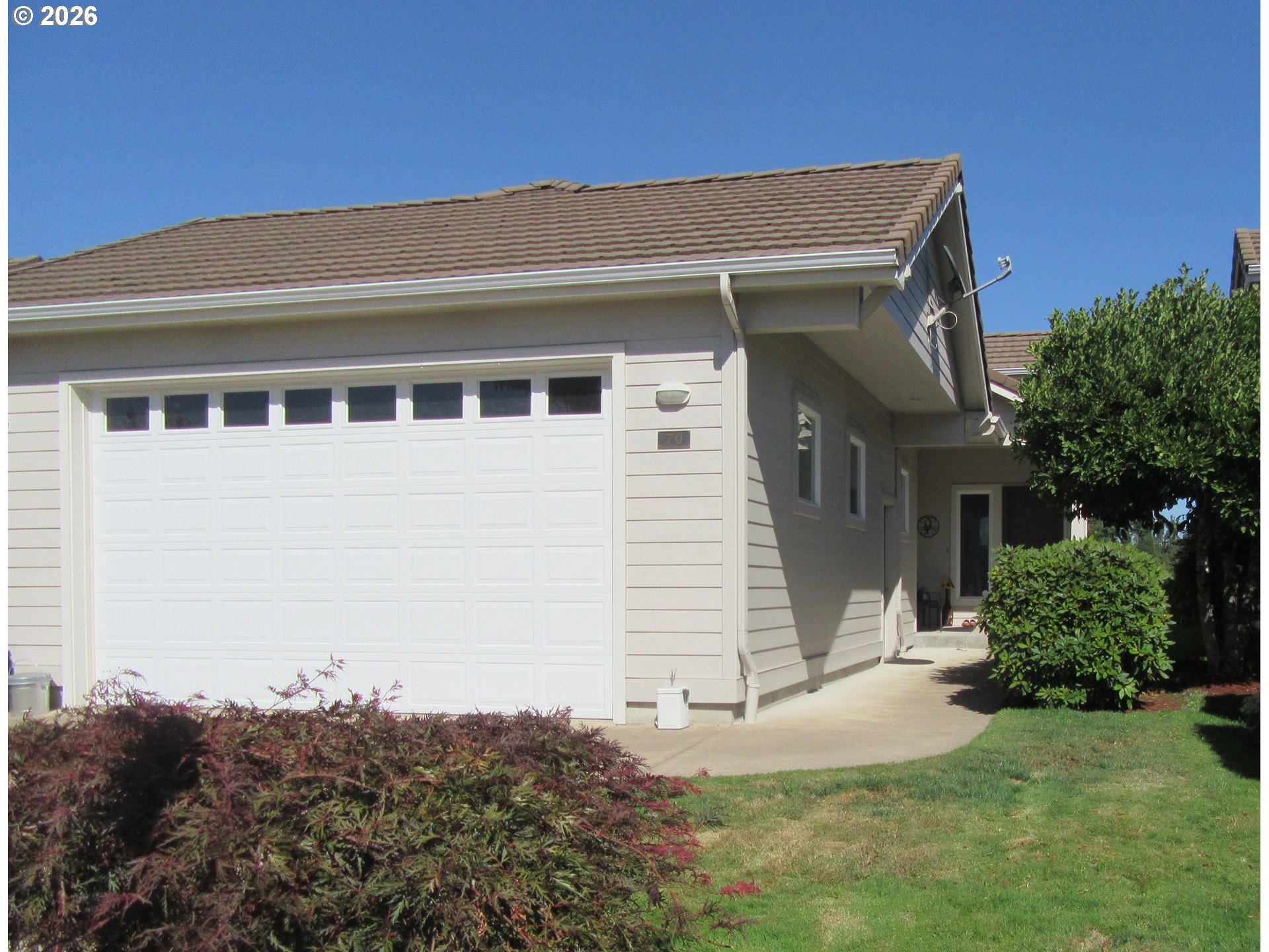 70 Magnolia Dr — photo