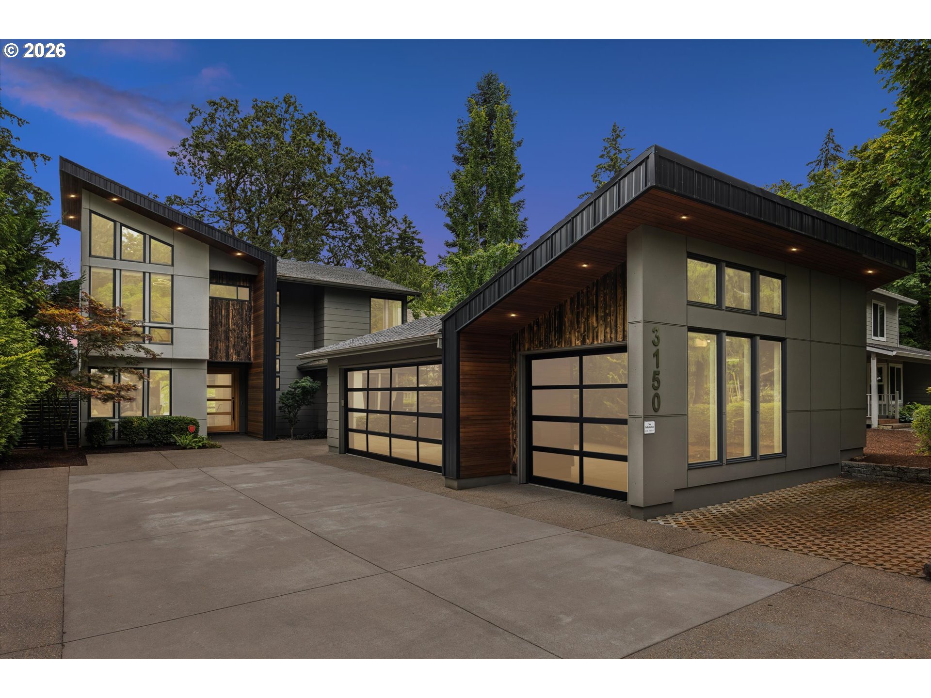 3150 Upper Dr — photo