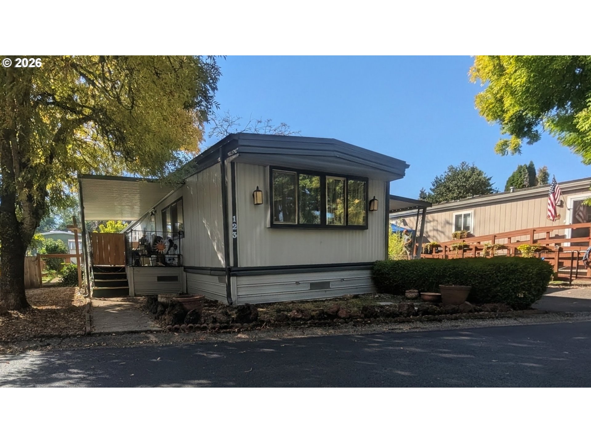 1475 Green Acres Rd 123 — photo