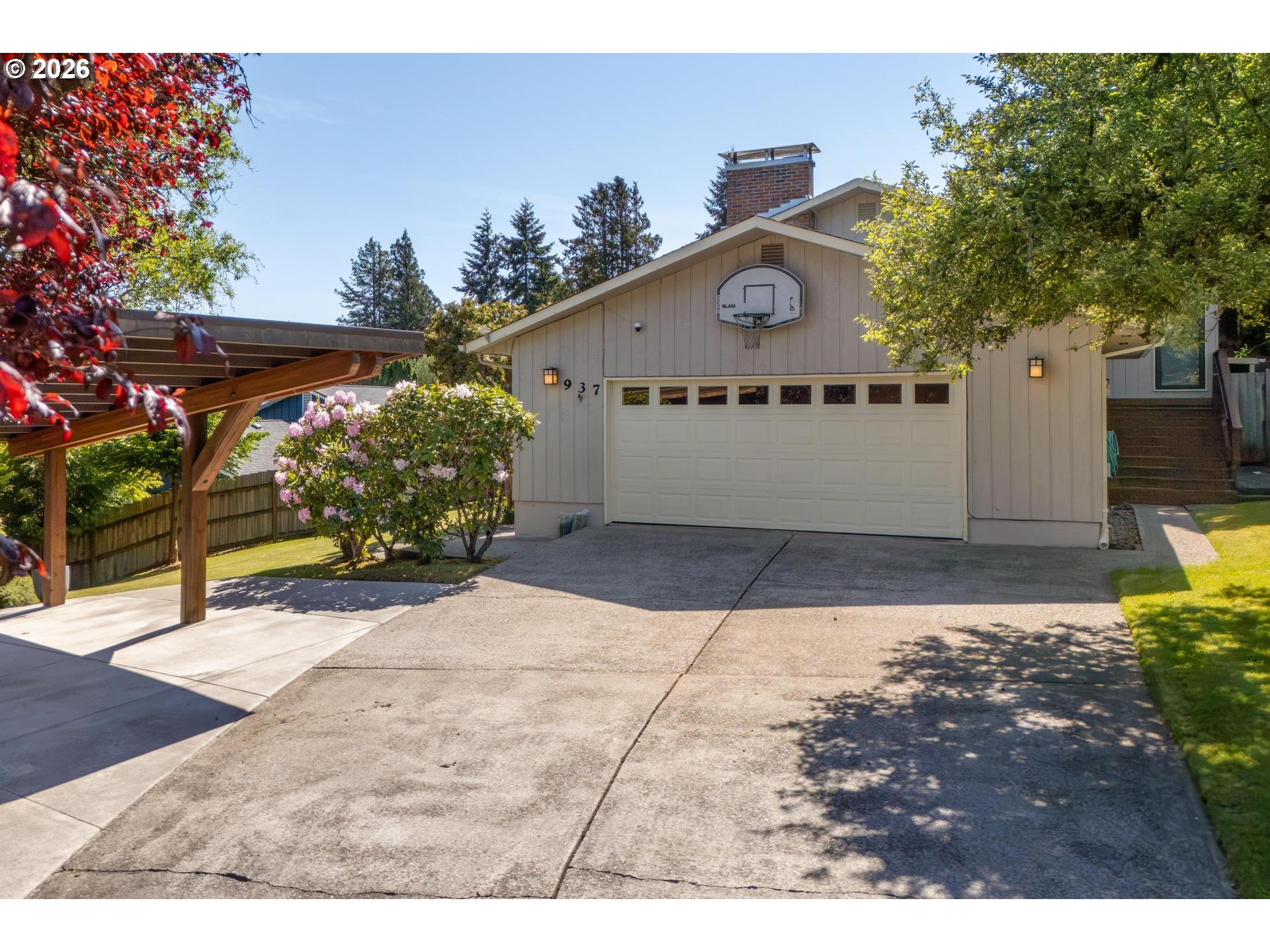 937 Janice Ct — photo