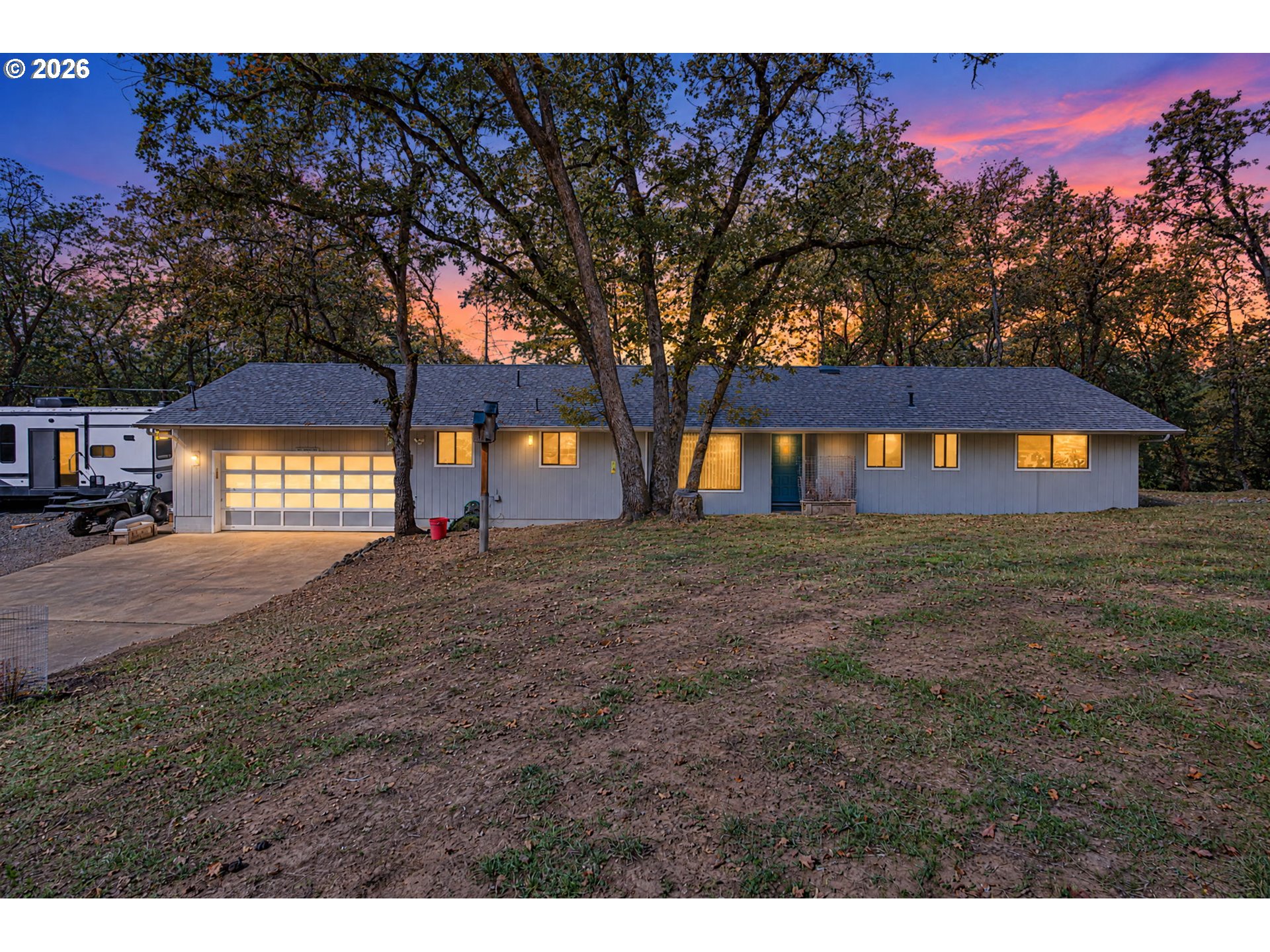 660 Elmar Dr — photo