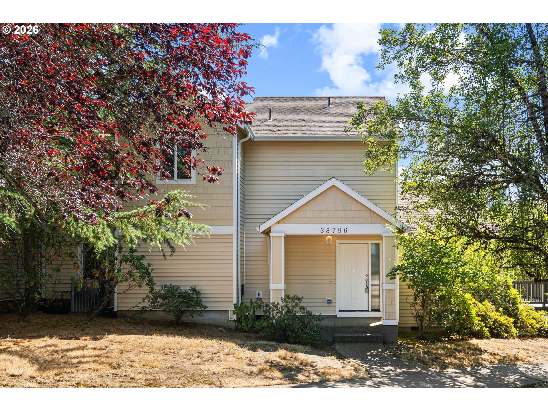 38796 Cascadia Village Dr — photo