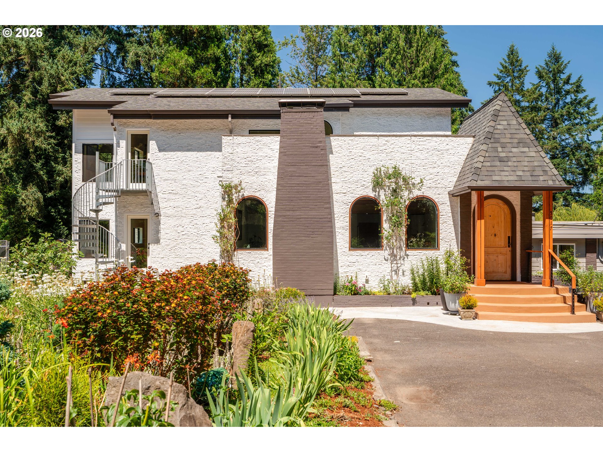 5017 SE Aldercrest Rd — photo